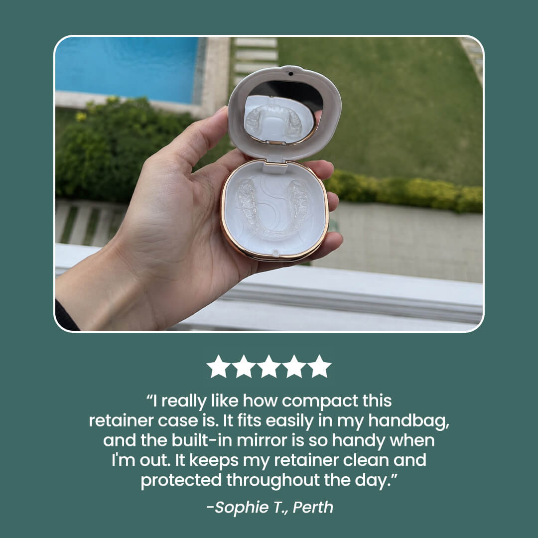 Oralux™ AlignSafe Retainer Case